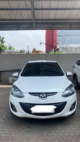 Mazda2 S 1.5 Matic tahun 2011