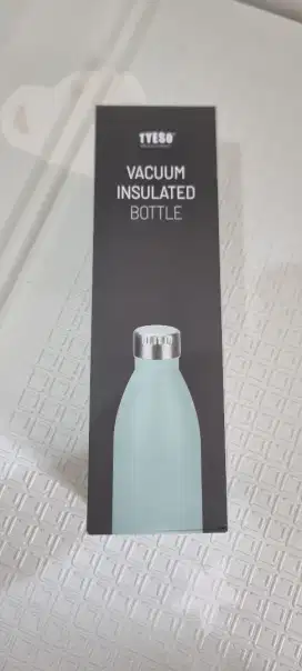 Tyeso Tumblr Insulated Bottle 750 ml