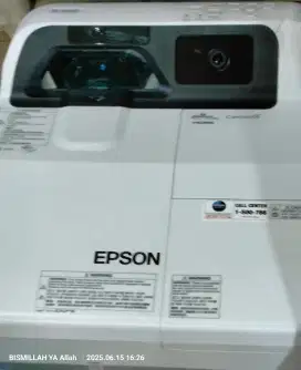 Djual proyektor epson EB 695wi