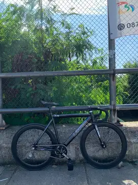 FULLBIKE FIXIED GEAR LEADER
