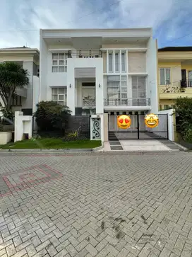 Araya1 Galaxy bumi permai jual rumah mewah 3 lantai modern minimalis