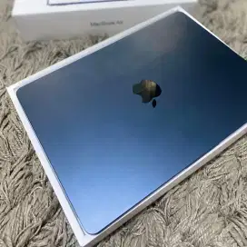Macbook air m2, 13,6inc, 256-midnight-ex ibox