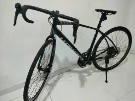 DIJUAL CEPAT nego Sepeda Balap ELEMENT FRC52 mulus jarang di pake