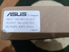 Adaptor laptop asus