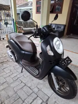 Scoopy prestige 2024