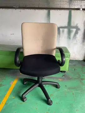 kursi kantor merk morelli