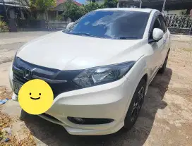 HRV E CVT 2018 PUTIH