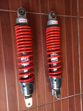 Jual shockbreaker merek KYB Zeto