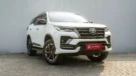 TOYOTA FORTUNER VRZ GR SPORT 2.8 AT 2022  FREE GARANSI 1THN MESIN DLL