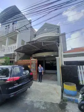 Jual Rumah Usaha Klasik Minimalis Ngagel  Raya Manyar