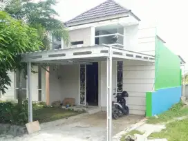 Kanopi baja ringan