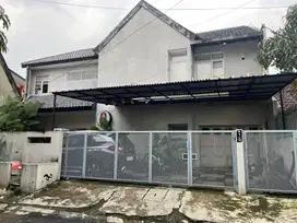 DIJUAL RUMAH MINIMALIS TENGAH KOTA DALAM KOMPLEK TURANGGA