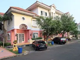 Rumah di Ancol Puri Marina