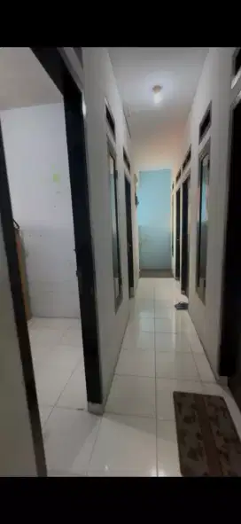 Disewakan rumah dijalan haji Nawi Jakarta Selatan