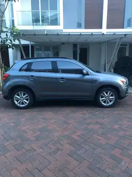 Dijual Cepat! Mitsubishi Outlander Sport PX 2014 - Asuransi Aktif,