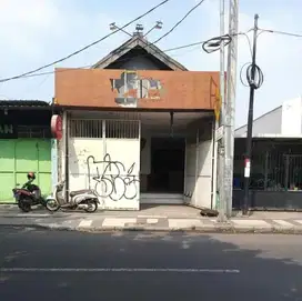 *JUAL BANGUNAN KOMERSIAL RAYA WIYUNG