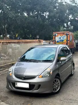Honda Jazz VTEC MMC Top Grade AT 2007 udah Dual Airbag ABS Lengkap isi
