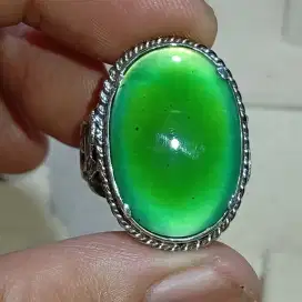 Batu ijo Garut dim 24 mm berat 8.45 ct tipis ceper