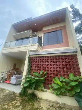 RUMAH TINGKAT 2 (dua) Lantai, BANGUNAN BARU