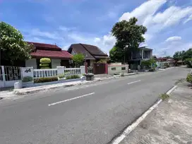 10 Menit Malioboro Tanah Jogja Dijual Tepi Jl. Utama Bisa Untuk Usaha