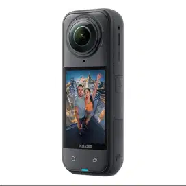 INSTA 360 ACTION CAMERA X5