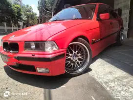 BMW 320i 1994 Bensin
