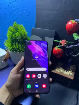 SAMSUNG S21 PLUS 5G RAM 8/256GB ORIGINAL SEIN MULUS NORMAL
