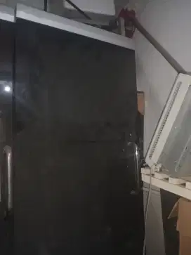 Jual 2 pintu kaca rayben kayak pintu indomart dan kusen alumunium+kaca