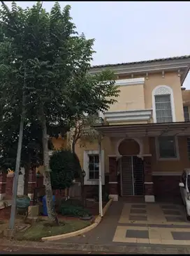 Jual rumah Alicante Gading Serpong 2 lantai