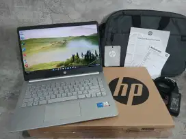 Laptop HP 14 Core i5 8/512GB Fullset