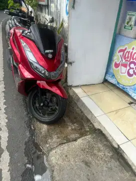 Honda pcx bekas