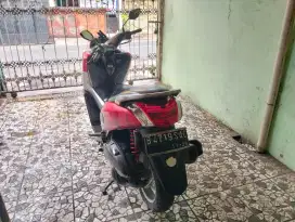 NMAX old 2016 merah muda