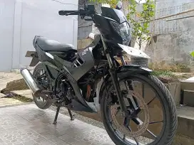 Satria FU150 Black predator
