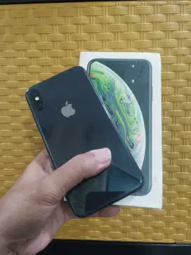 iPhone XS 64GB BH 100