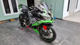 Jual Motor Kawasaki ZX25R Tahun 2020 ABS Hijau KRT Nego