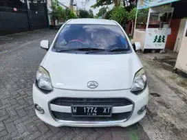 DAIHATSU AYLA 1.0 TIPE X MANUAL 2016 PUTIH SURABAYA
