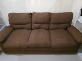 Sofa Informa 3 + 2 Kondisi Bagus Bisa diantar setelah liat langsung