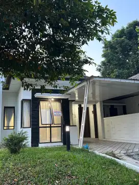 RUMAH DI KONTRAKKAN TAHUNAN 3KT 1KM SENTUL CITY