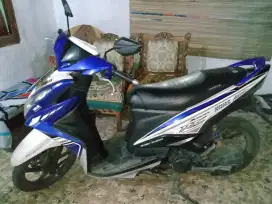 Yamaha Xeon FI 2013