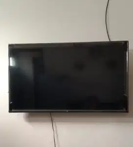 TV TCL 50 Inch Bekas Mulus Murah! Siapa Cepat Dia Dapat!