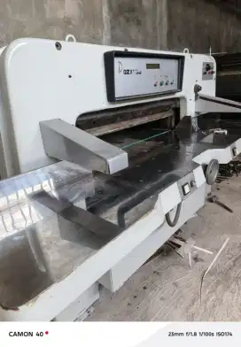 Mesin Potong QZX 115  pisau ada 2 pcs Harganya 80 juta