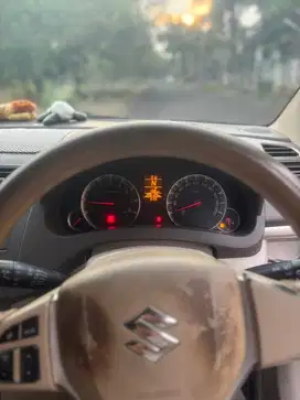 Suzuki Ertiga 2015 Bensin