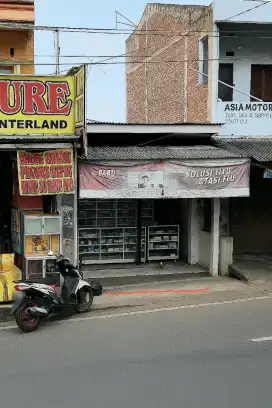 Kios strategis dekat pasar ciputat tangsel