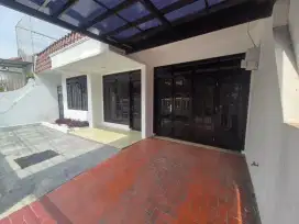 Dijual rumah siap huni di kelapa cengkir