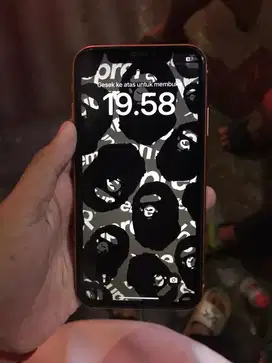 iphone xr 128  ex inter coral