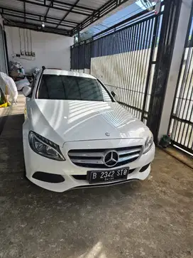 Mercedes-Benz C200 2016 Bensin