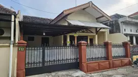 DIJUAK RUMAH DI DAERAH Perum gentan baki sukoharjo (HABIS RENOV)