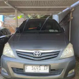 KIJANG INNOVA 2010 /MANUAL