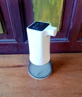 dispenser sabun cuci tangan