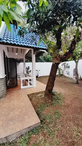 Dijual Rumah Luas Di Kawasan Gardenia Estate Ciputat